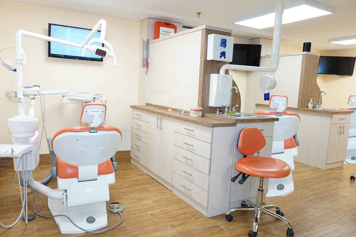 Best Dental Office in Brooklyn 11229